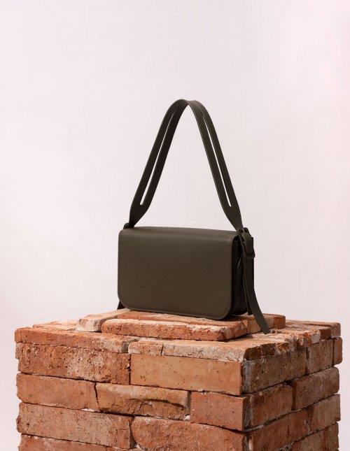 템츠(TEMPS)  시타 와이드 미듐 - 사이즈 & 후기 | 무신사