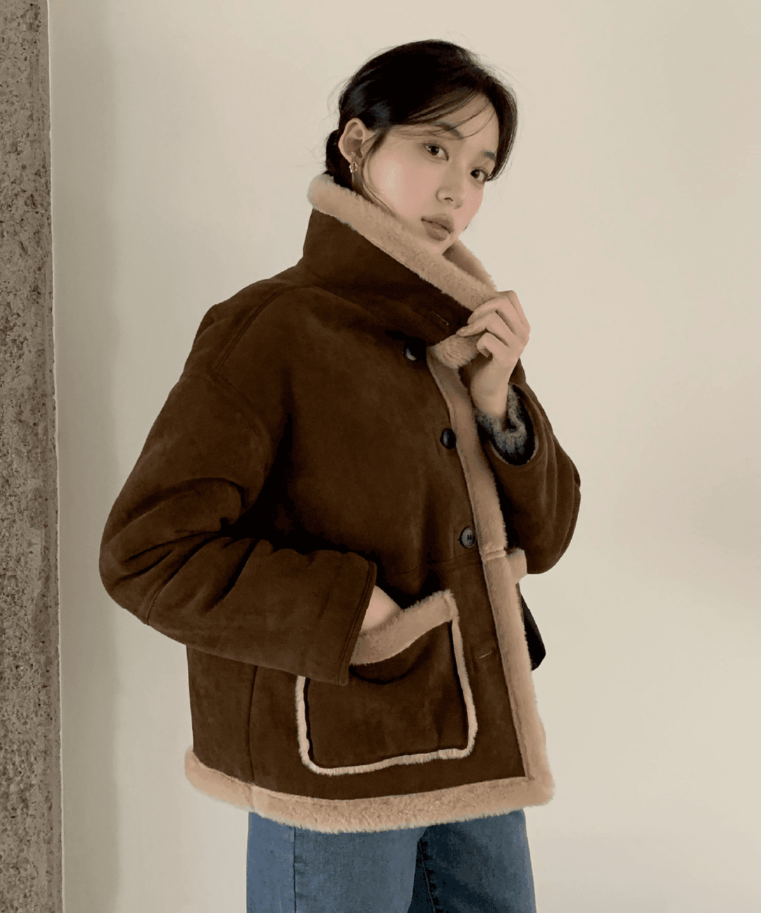 클라비스 덤블카라 무스탕_CVJLF4V01Q