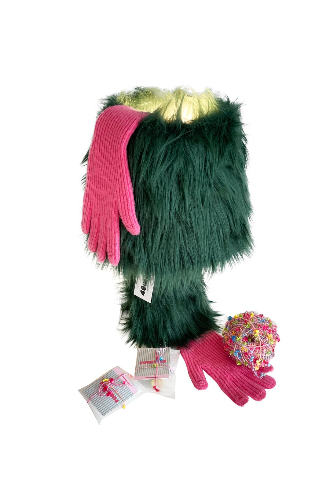 furry lamp (deep green)