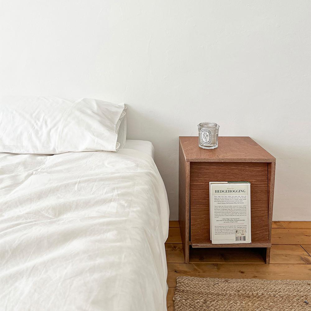 오그레 마롱 사이드 테이블