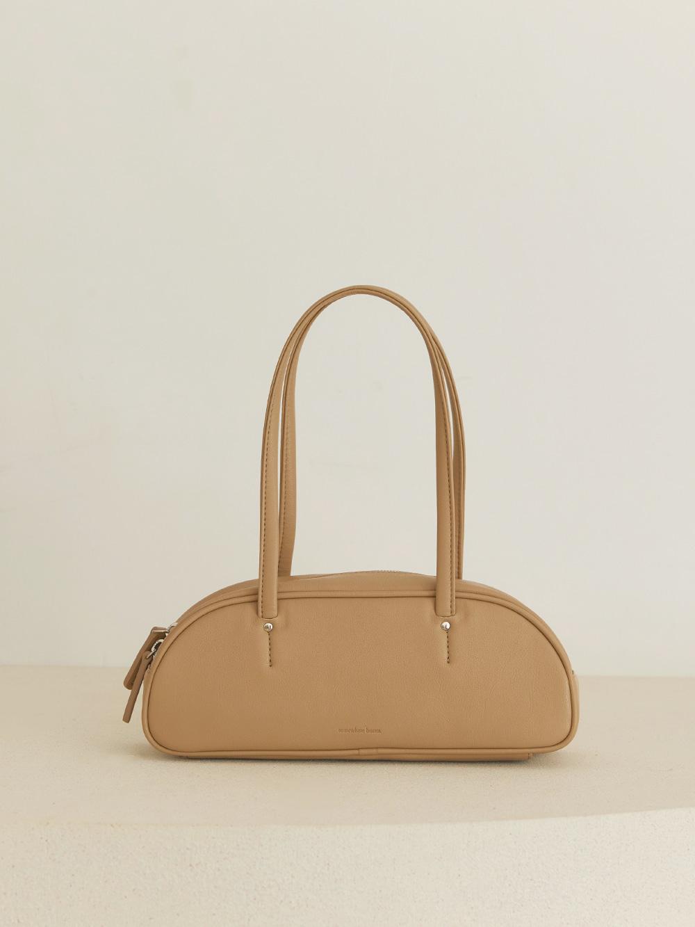 demi baguette bag - sand beige  / 4.4 출고