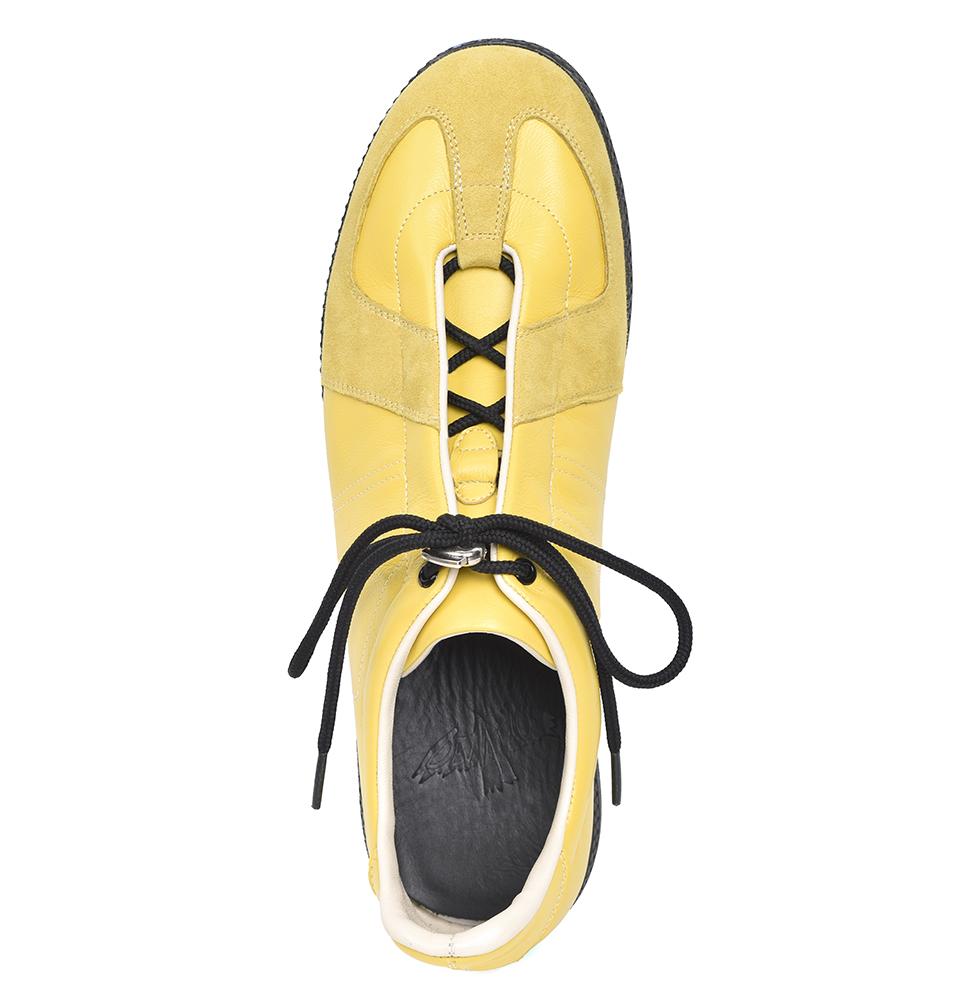 DVSN RACING TRAINERS 07