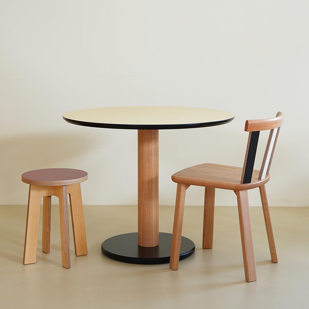 [ 언커먼하우스 ] 보빈 라운드 테이블 01