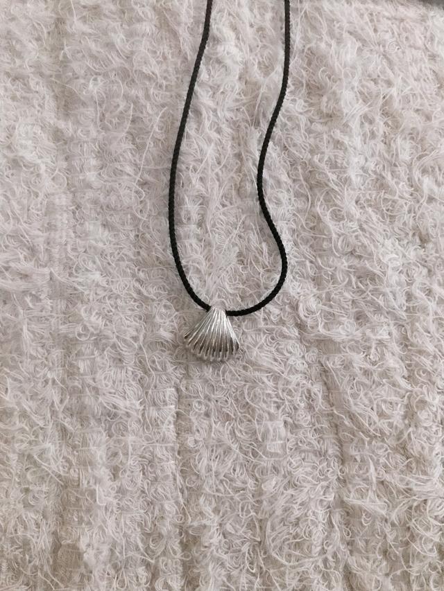 madeleine necklace