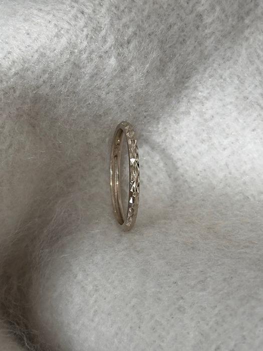 14k Cutting simple ring