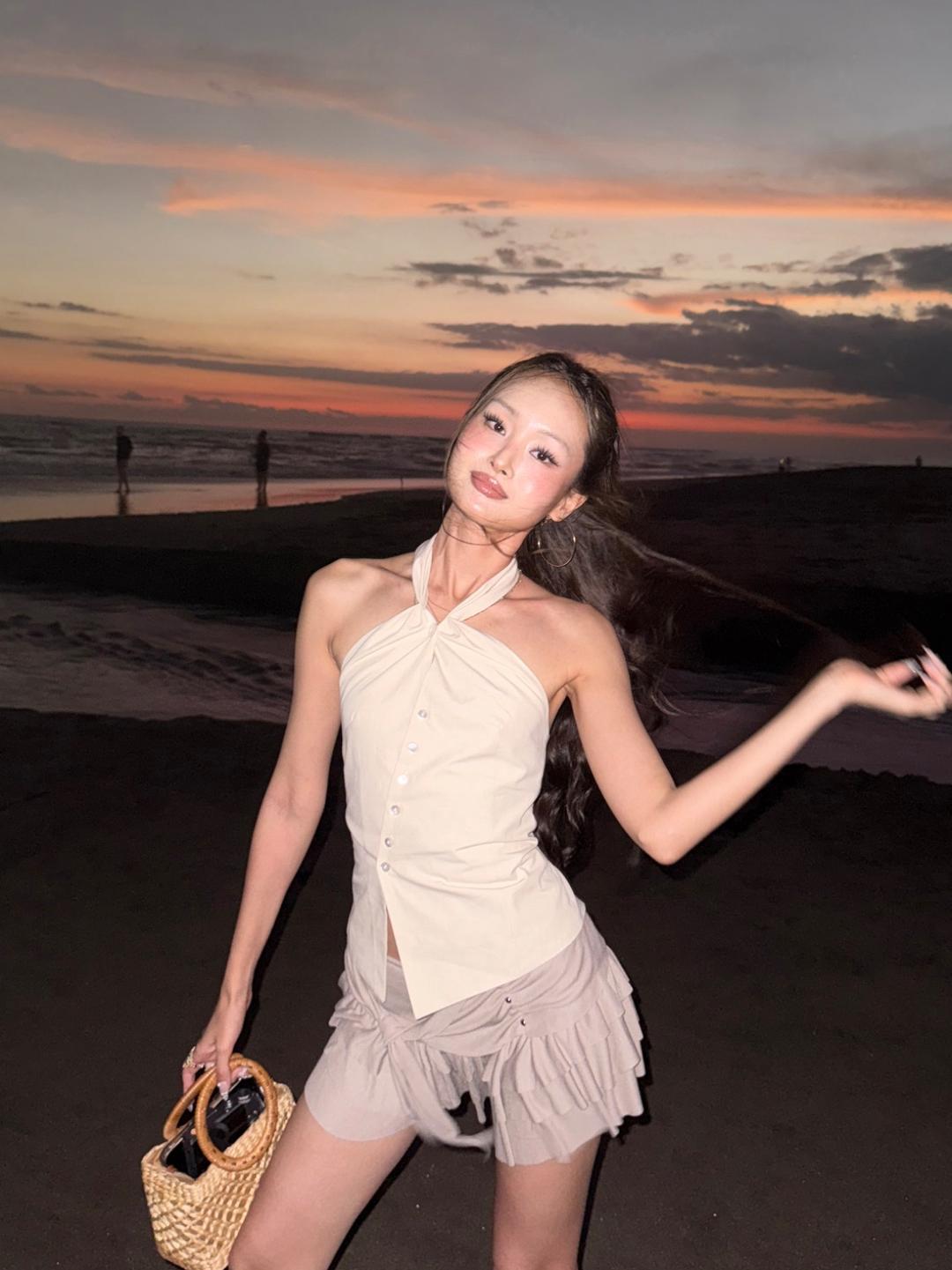 Mira Blouse (Butter)