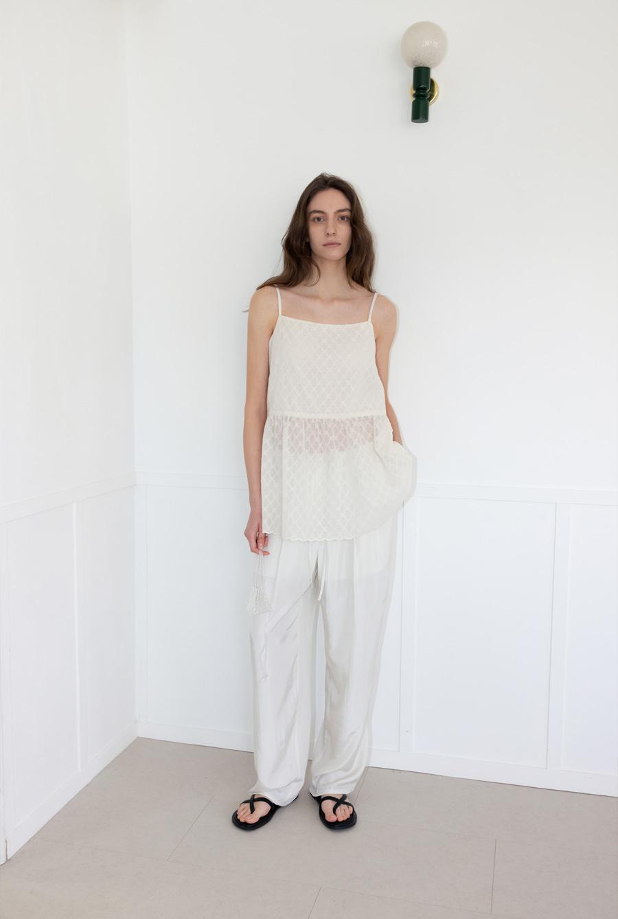 BLOOMING BLOUSE (NATURAL)