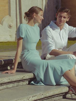 PAIGE Round neck semi mermaid long dress (Ivory/Black/Minty blue)