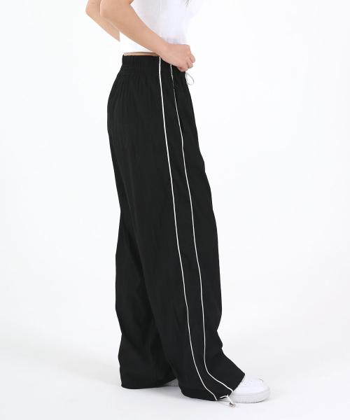 음(UMM)  여자 파이핑라인 와이드 트랙팬츠 블랙 - 사이즈 & 후기 | 무신사