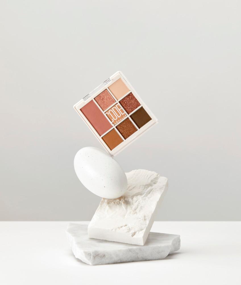 [코드글로컬러] 무드터치 멀티 섀도우 팔레트(1.8gx1 + 0.7gx7)