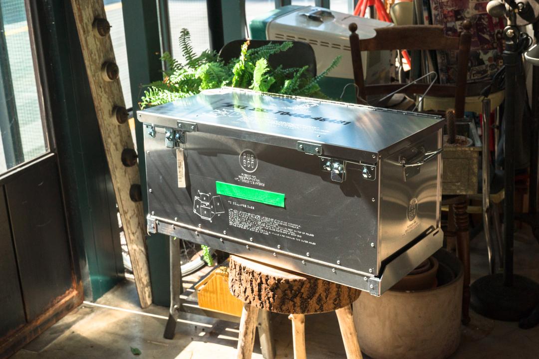 푸에브코 PUEBCO / FOLDING ALUMINIUM CONTAINER