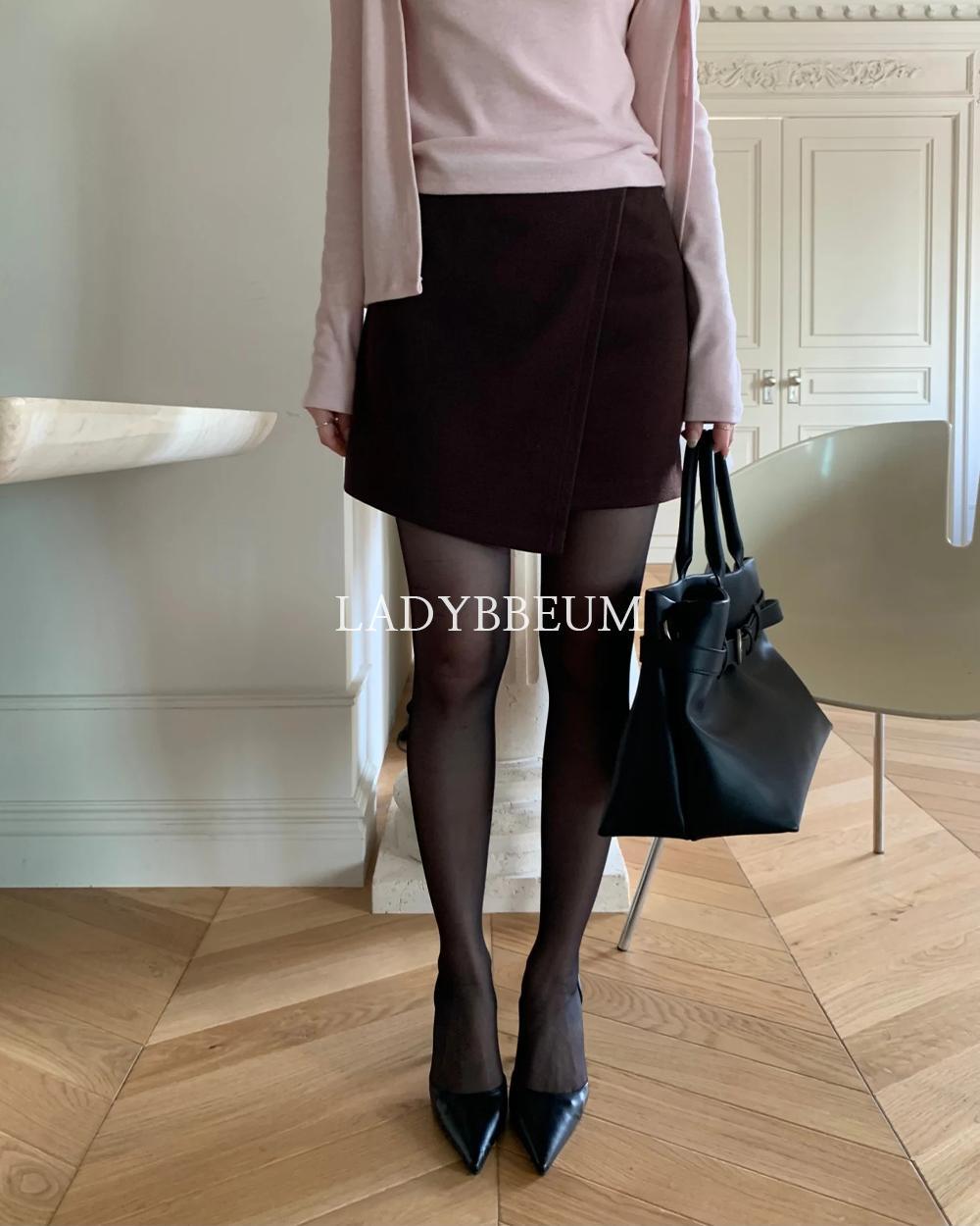 레이디쁨 25FW 오브넌트 레프레 스커트 랩 언발 미니 치마