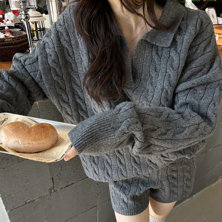 샤인글램 (당일출고/set) 브이넥 카라 루즈핏 케이블 꽈배기 크롭 니트 밴딩 버뮤다 4부 5부 반바지 트레이닝 추리닝 투피스 셋업 세트 3color