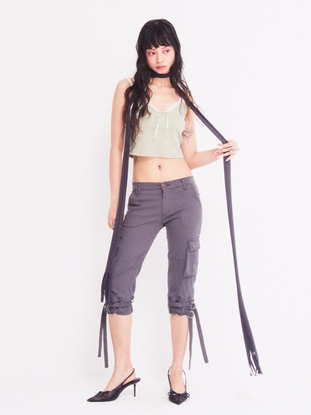 SLIM CAPRI CARGO PANTS CHARCOAL GRAY