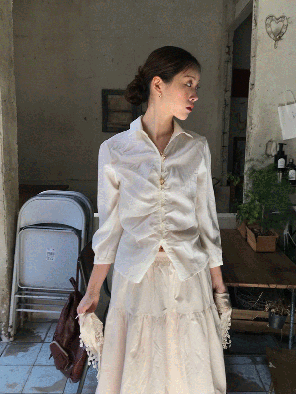 (당일발송) ella shirring blouse