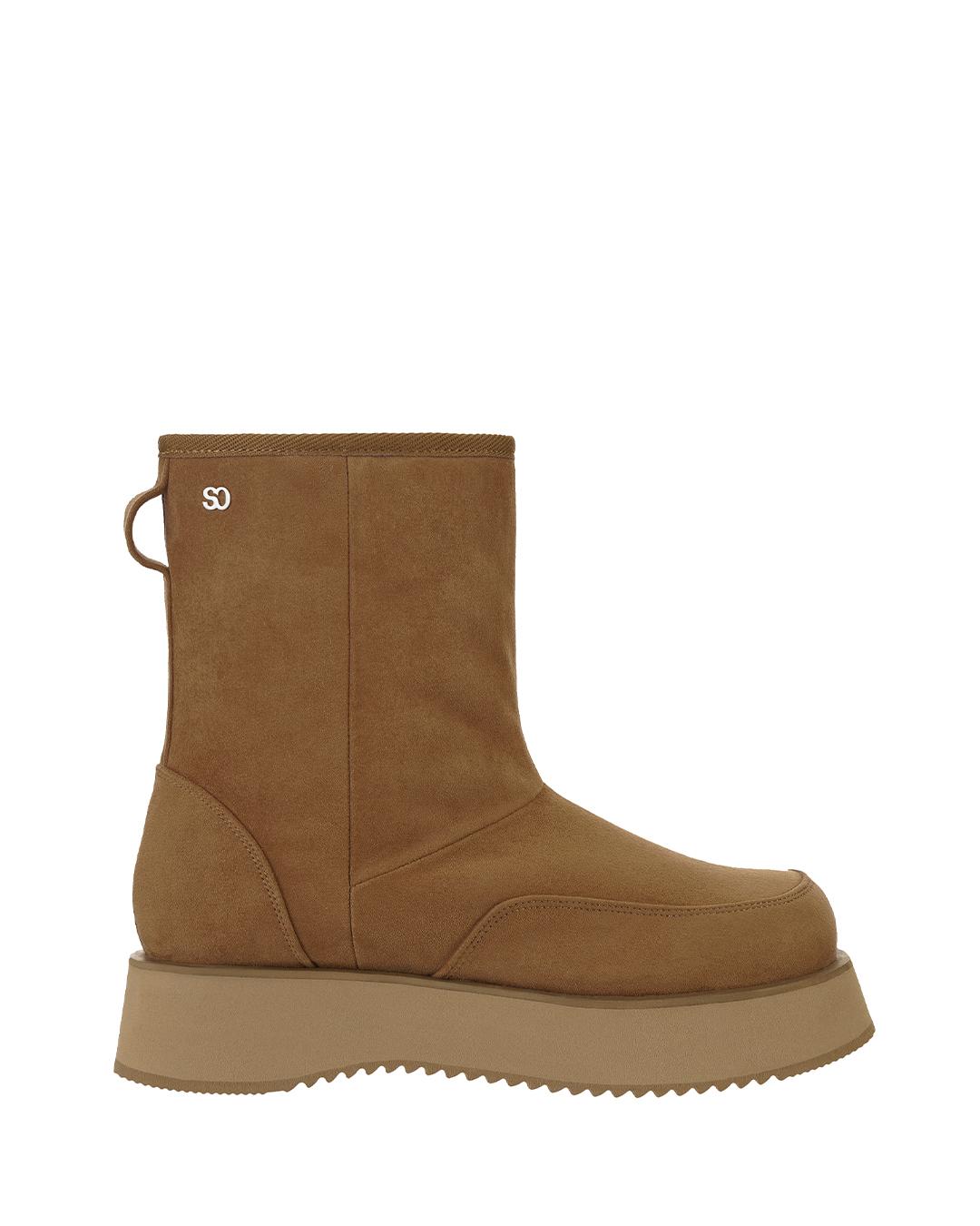 Hatched Winter Boots · 해치드 윈터 부츠 / 카멜