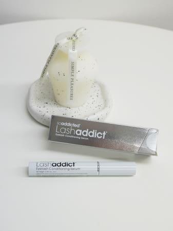 이런 상품 어때요? 래쉬 어딕트 컨디셔닝 속눈썹 세럼 미용액 5ml