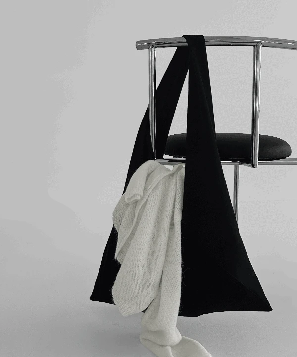 포어드 스웨이드 숄더백