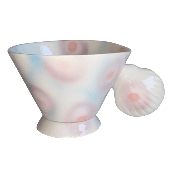 Water dot shell cup