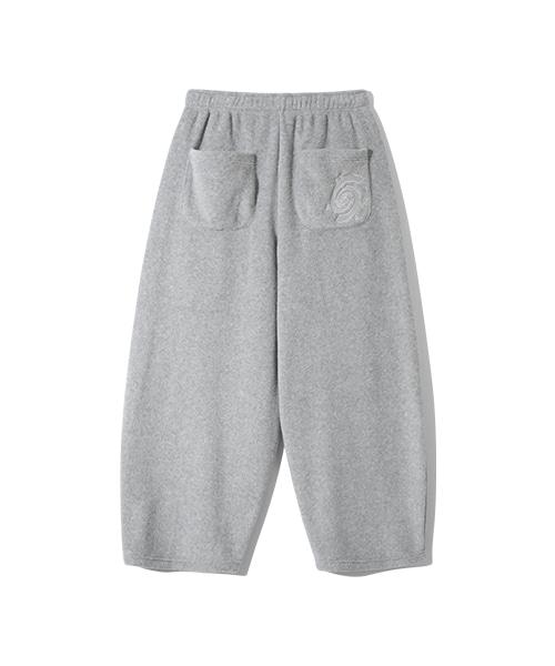 스월 패치 플리스 팬츠 (멜란지)