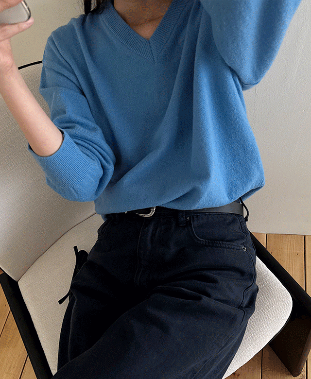 킨다베이지 도츠 캐시 브이넥 니트 (3color) (*메리노울)