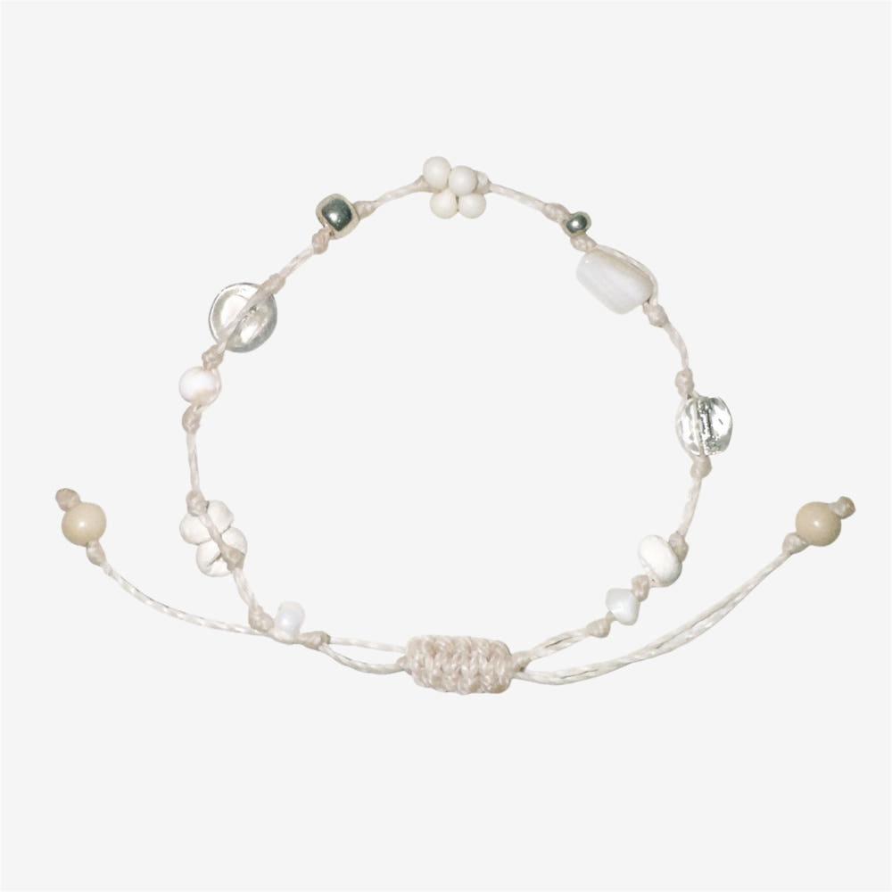 오무무 OMUMU 블럭자개 꽃술 원석 매듭팔찌 실팔찌