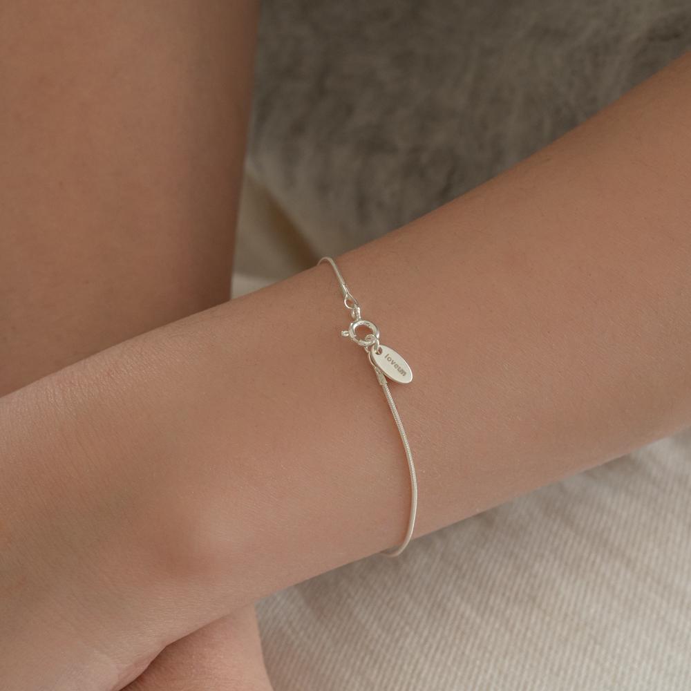 럽은 [mauve][무배] 에센셜 스네이크체인 실버925 팔찌