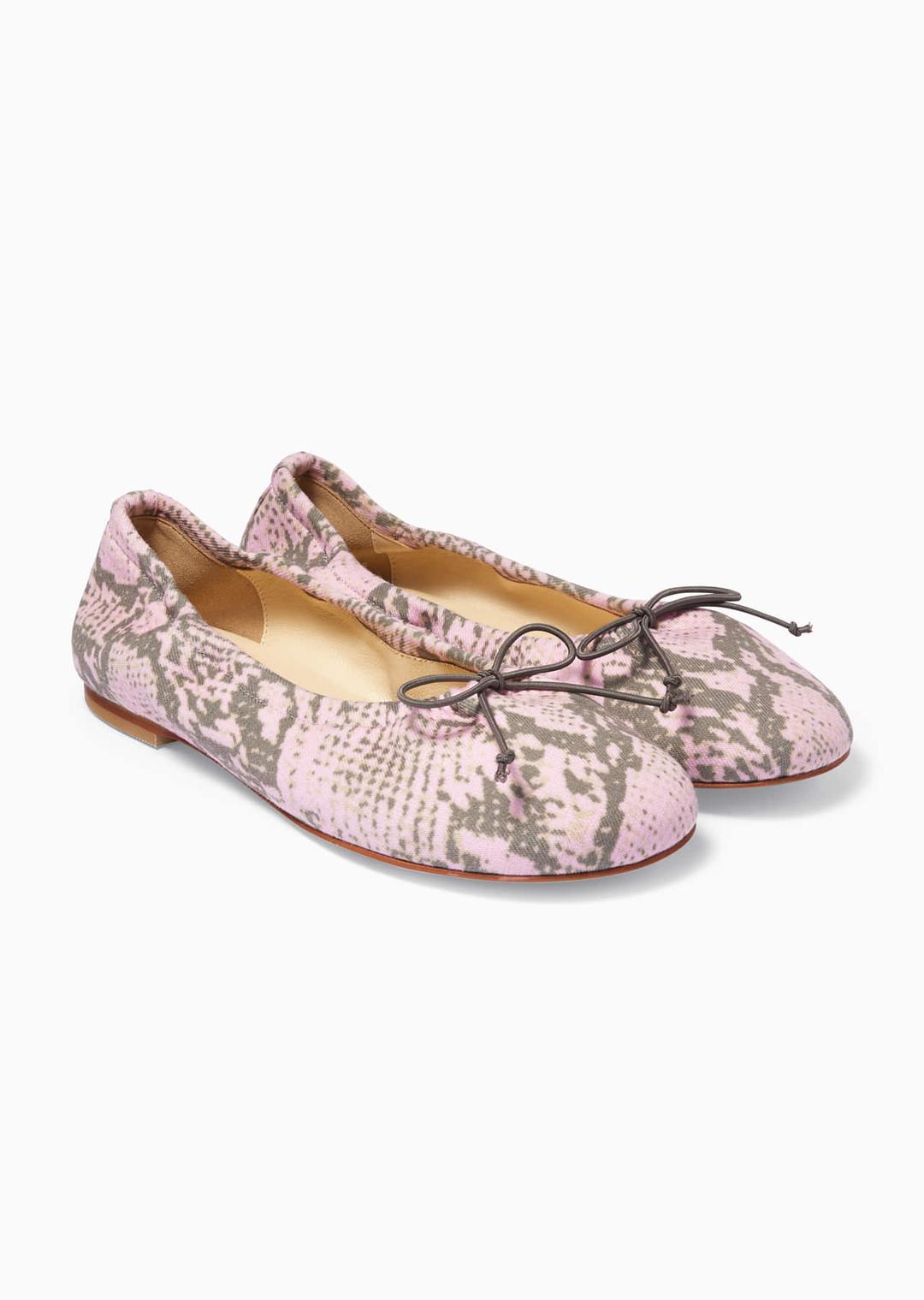 [s/e/o Exclusive] BUN BALLERINA FLATS PINK PYTHON