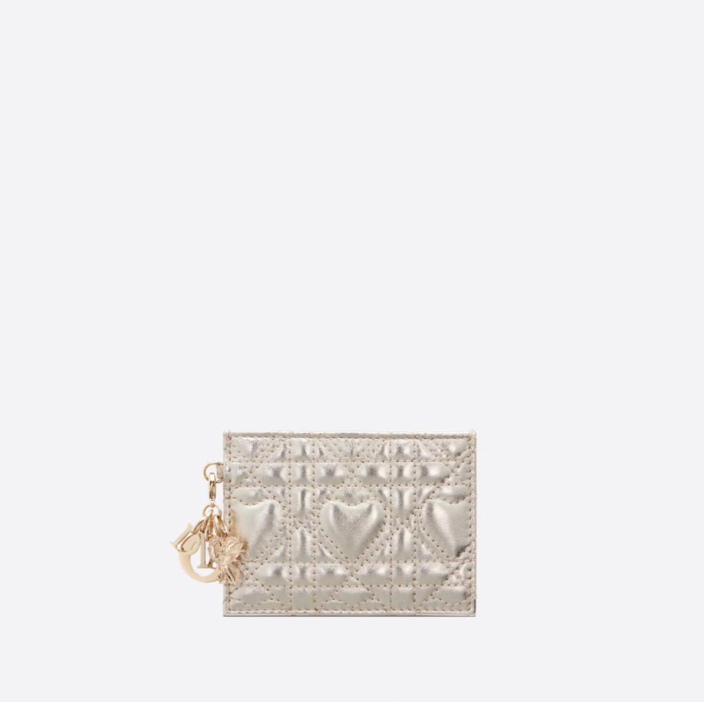 Dior 레이디 디올 하트 모티프 카드 케이스 램스킨 메탈릭 골드 S0126ONXS