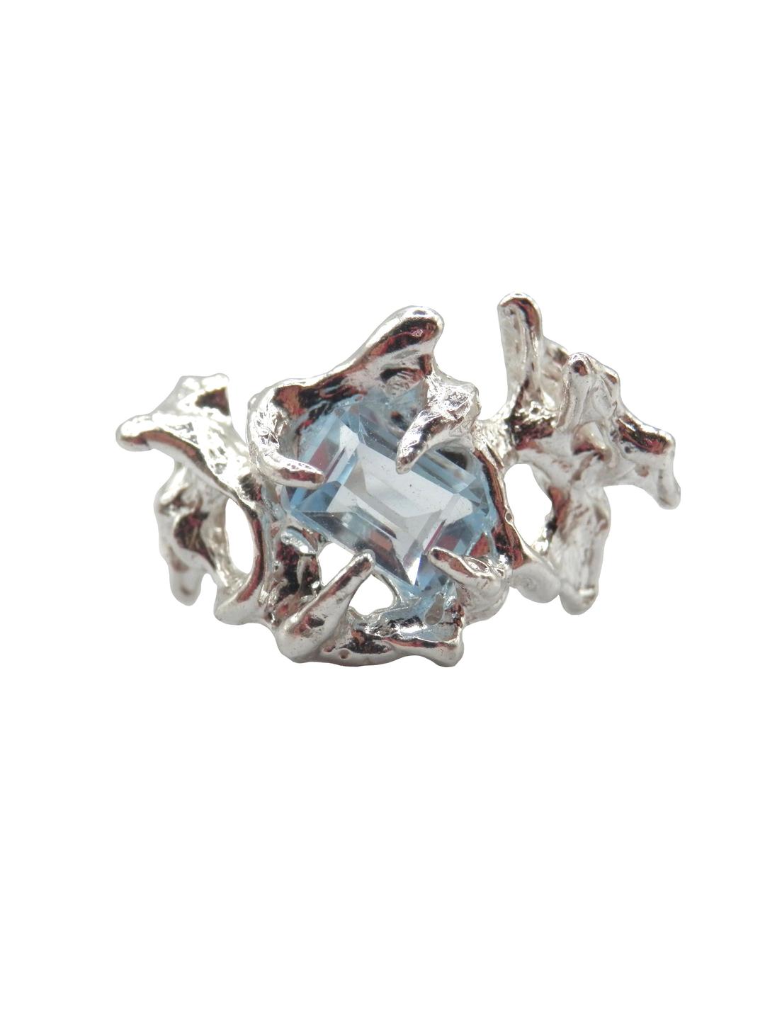 HIDDEN BUTTERFLY °2 - Aquamarine