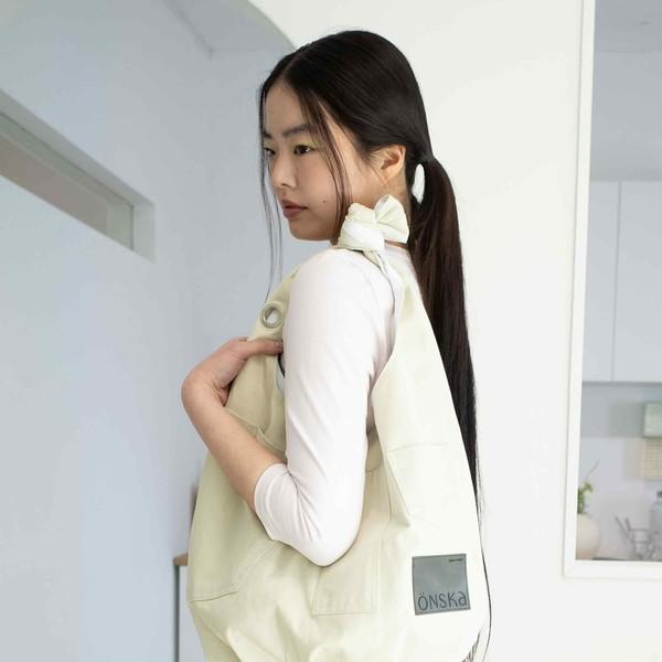 [3차 6/11 출고] REVERSIBLE POCKET BAG (LIGHT YELLOW & WHITE)