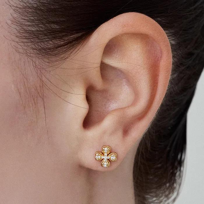 Lucky Clover Studs
