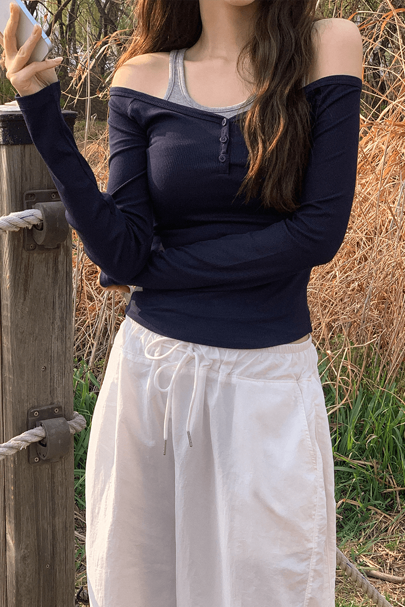 스테디 [당일출고🚀/일체형/꾸안꾸] 하빙 오프숄더 레이어드티 티셔츠 (2colors)