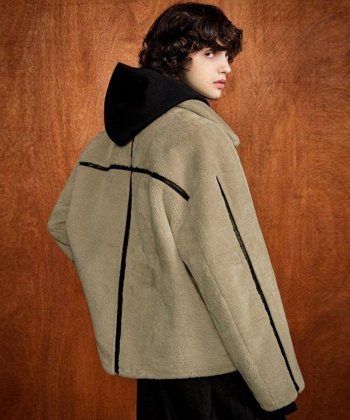 블레스 무스탕 퍼 자켓 베이지