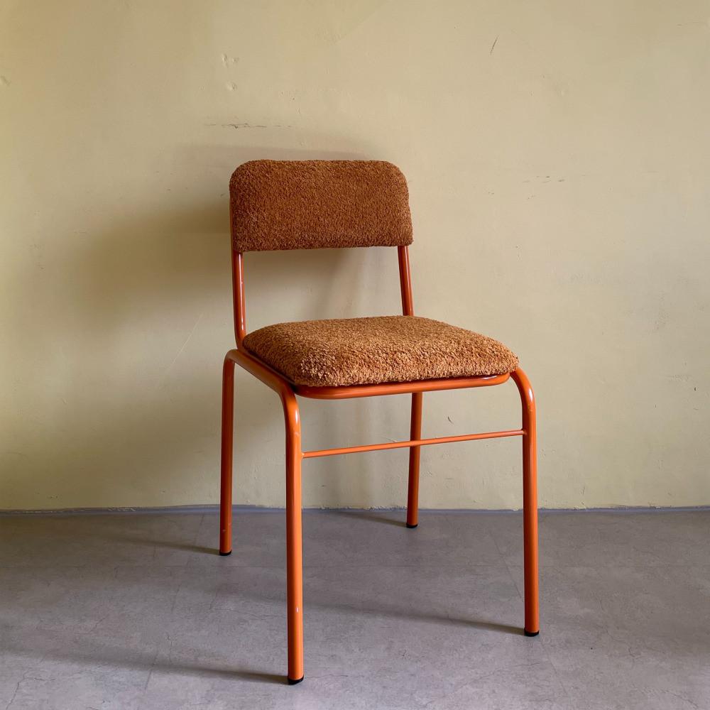 텐더 퍼피 체어 카페 레트로 감성 인테리어 의자 원체어