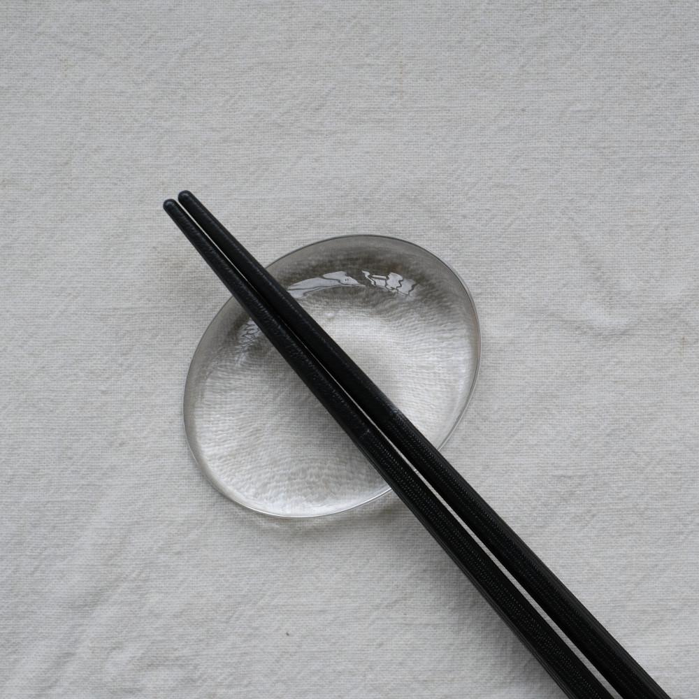 테비네리 유리 물방울 투명 수저받침대