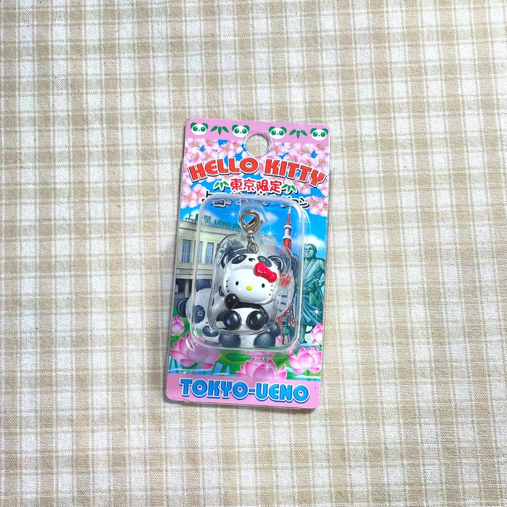 도쿄 한정 우에노 팬더 버전 키티스트랩 박스형 헬로키티키링 산리오열쇠고리 백팩키링
