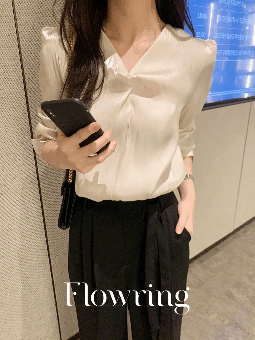 [하객룩]렌틸 꼬임 새틴블라우스