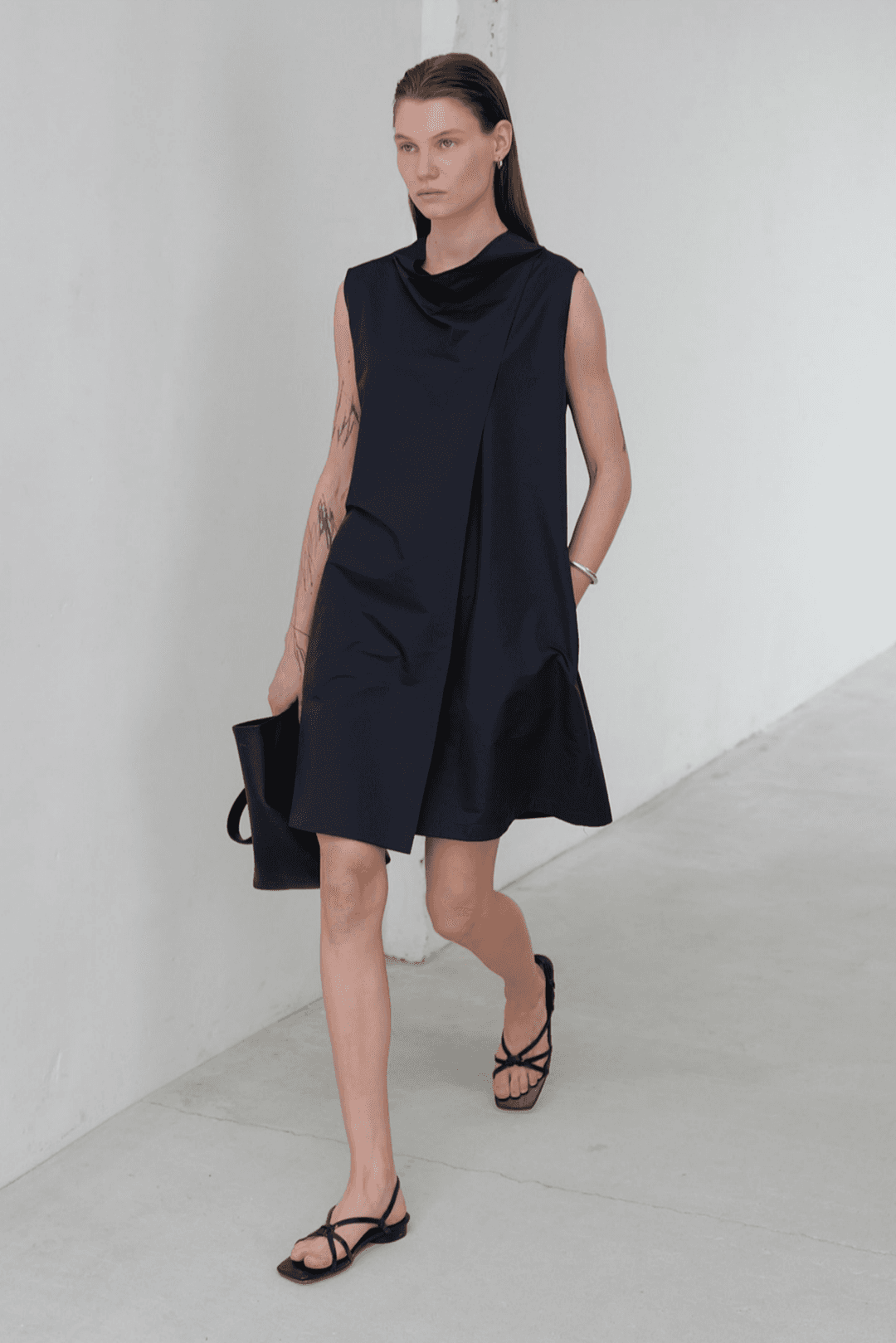 Lightweight cowl-neck layered Dress_navy