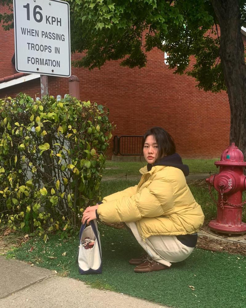 플레이트 오리 털 숏 패딩