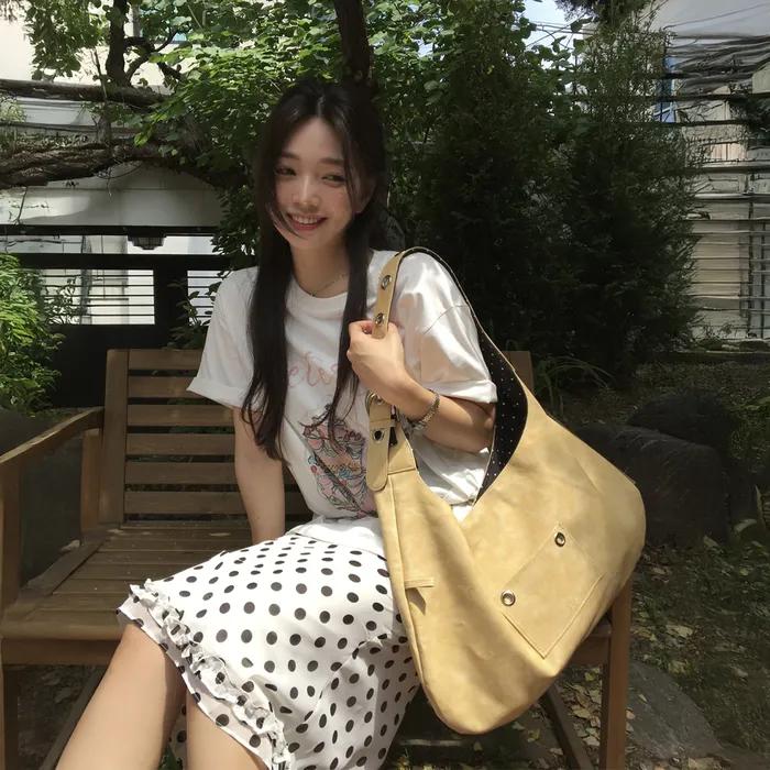 [라이트 그레이 단독] BUCKLE REVERSIBLE SHOULDER BAG_4COLOR