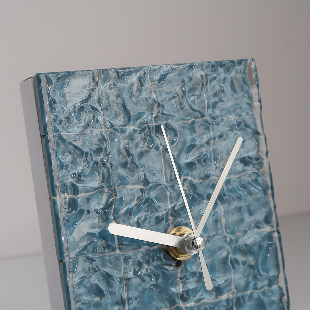 스위밍풀 탁상시계