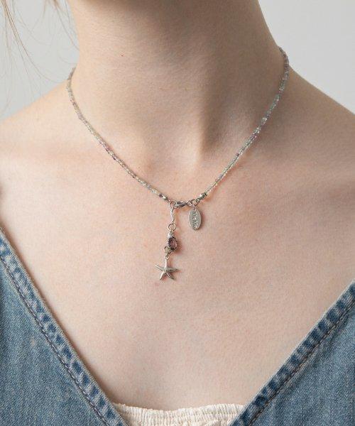 메리모티브(MERRYMOTIVE)  Healing gemstone drop pendant necklace - 후기 | 무신사