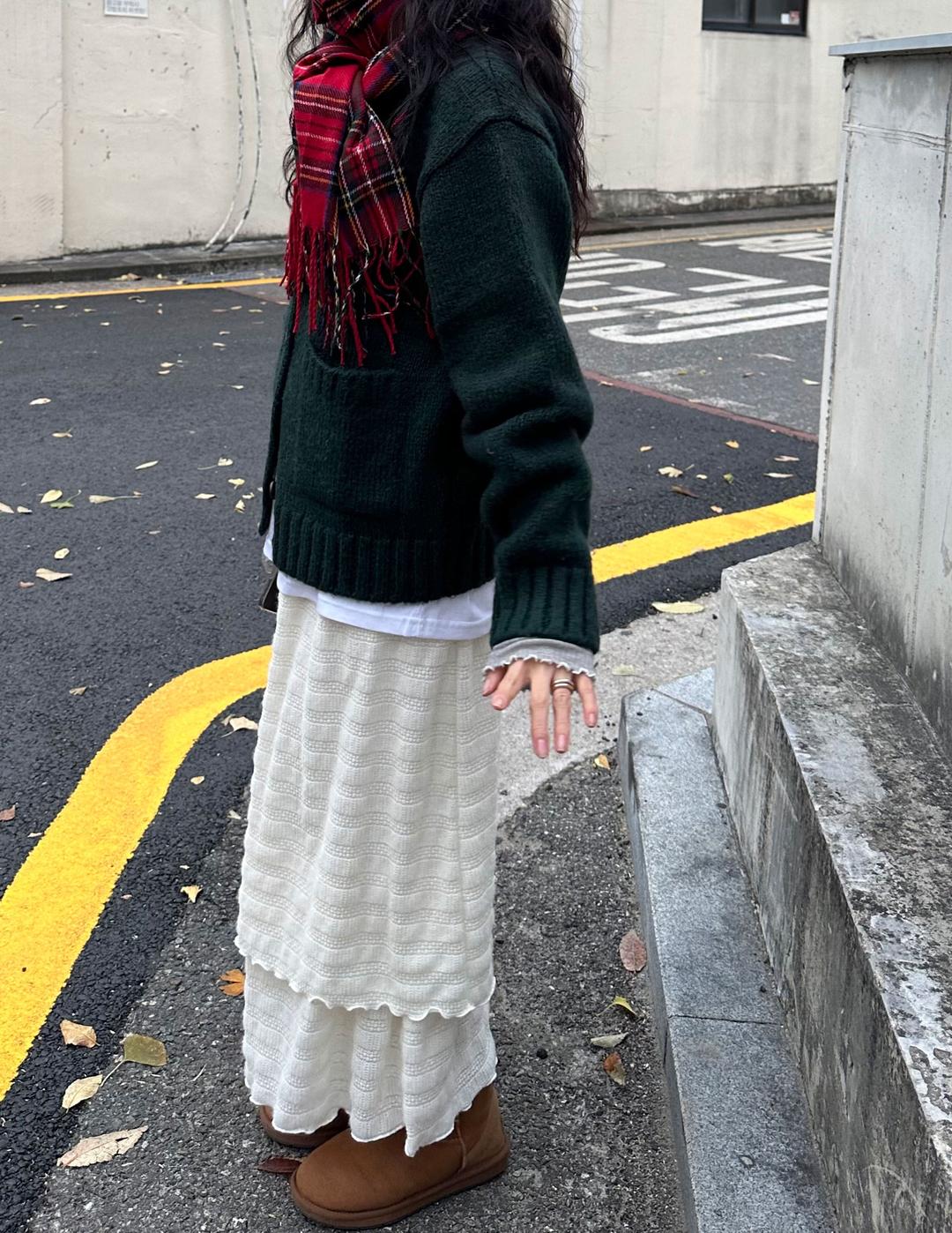 wavy knit cancan skirt