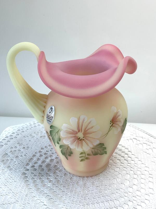 펜톤 리비드 옵틱 버미스 핸드페인트 피쳐-Shelley Fenton- Fenton Ribbed Optic Burmese Hand Painted Pitcher - Shelley Fenton
