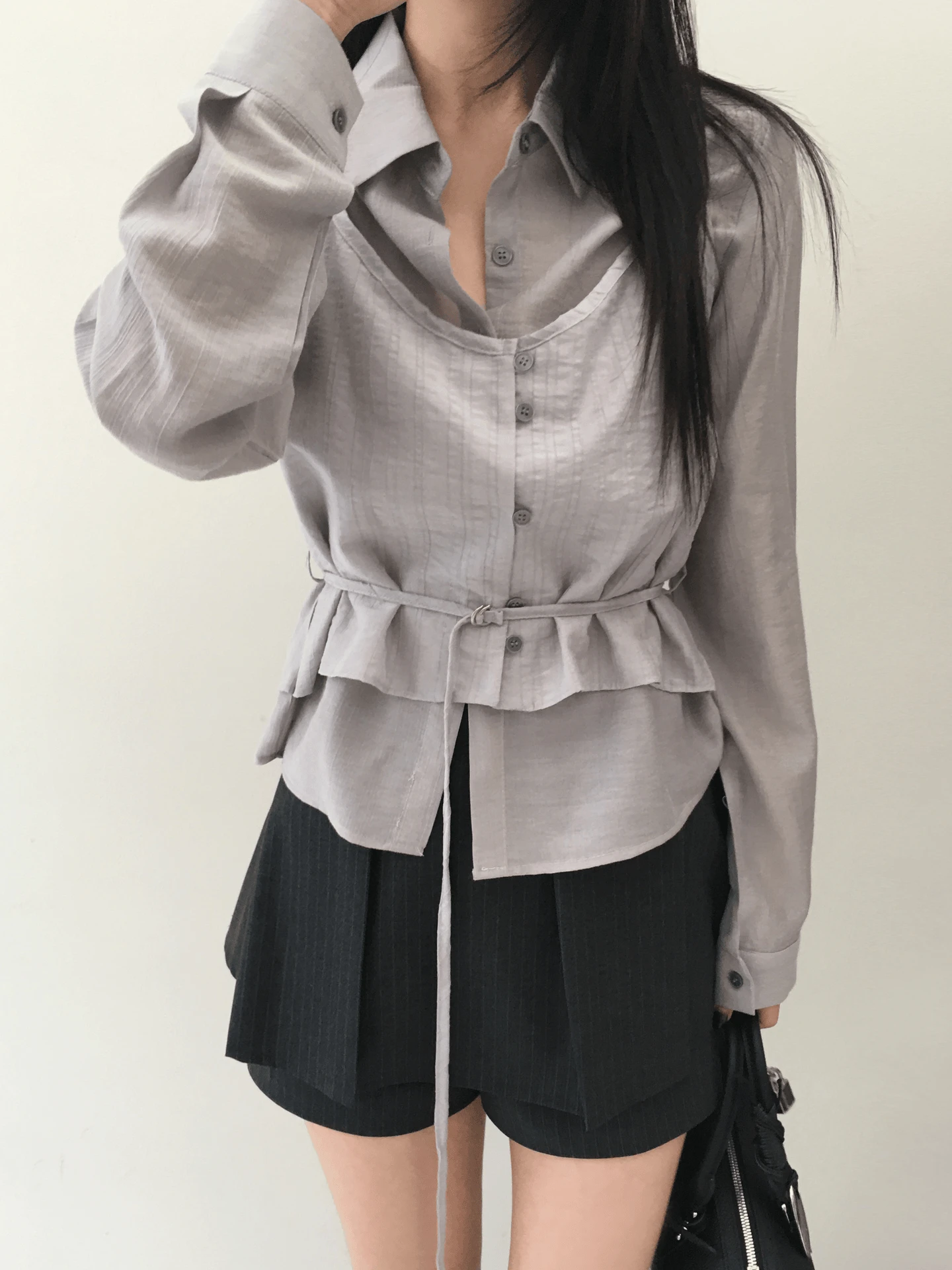 [봄신상🌸/레이어드/벨트스트랩] Pluto halter blouse (Ivory, gray, black) *주문시7일소요