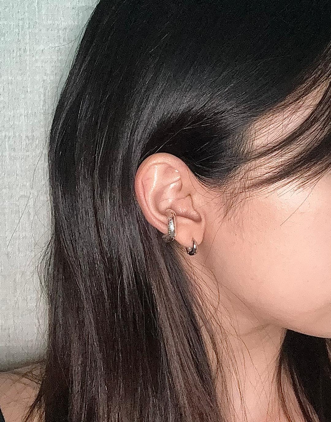 EE earcuff