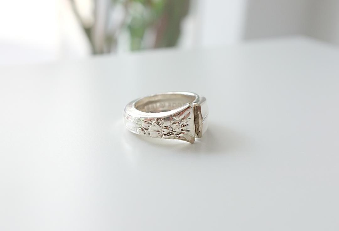Handcrafted vintage narrow daily spoon ring 10274