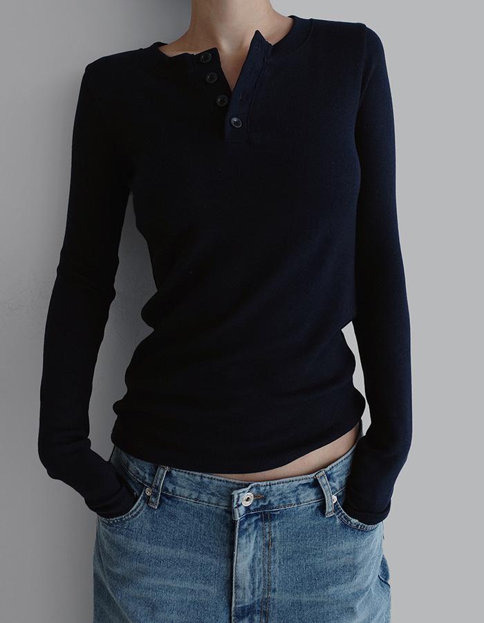 [by LAROOM] 젤리헨리넥티셔츠