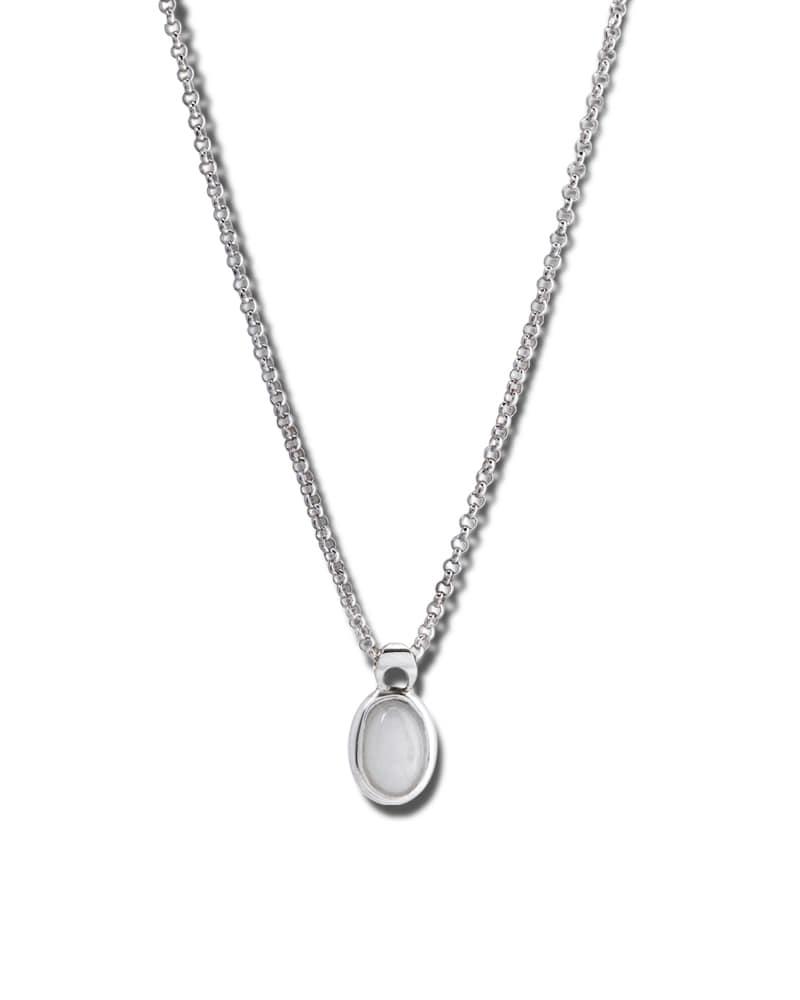 MOTHER'S WHITE QUARTZ NECKLACE